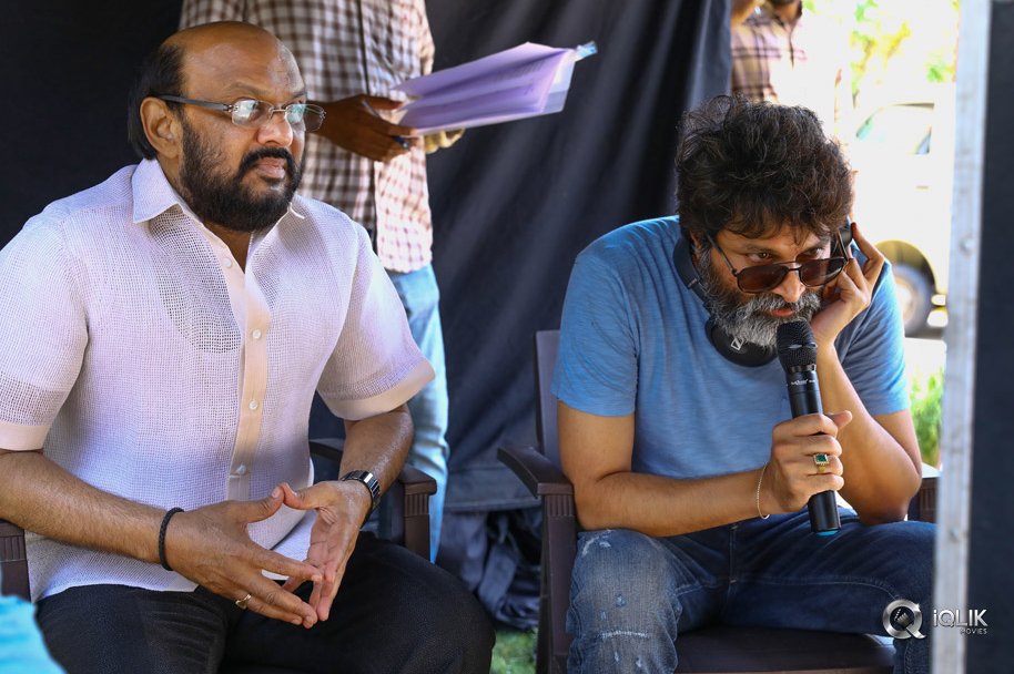 Aravindha-Sametha-Working-Stills